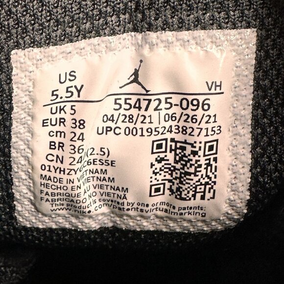 Womens 7 / 5.5Y Air Jordan 1 Mid Shoes Shadow Red Sneakers 2019 - Picture 8 of 8